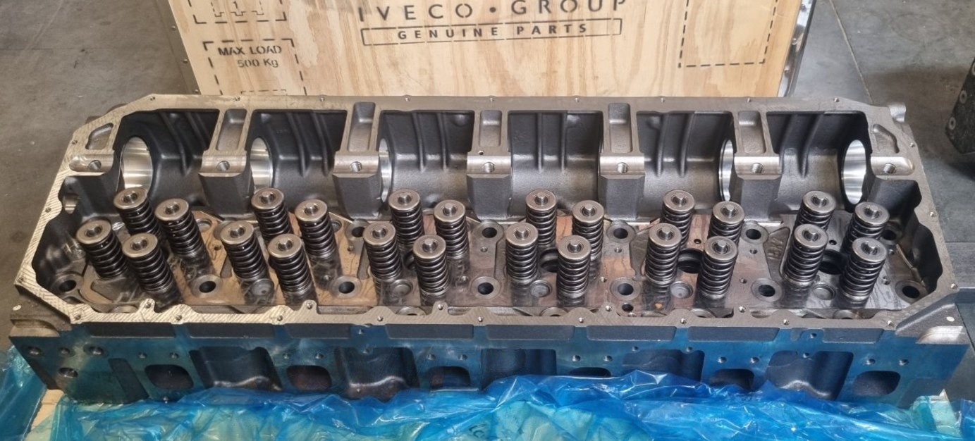 Cylinder Head with Valves