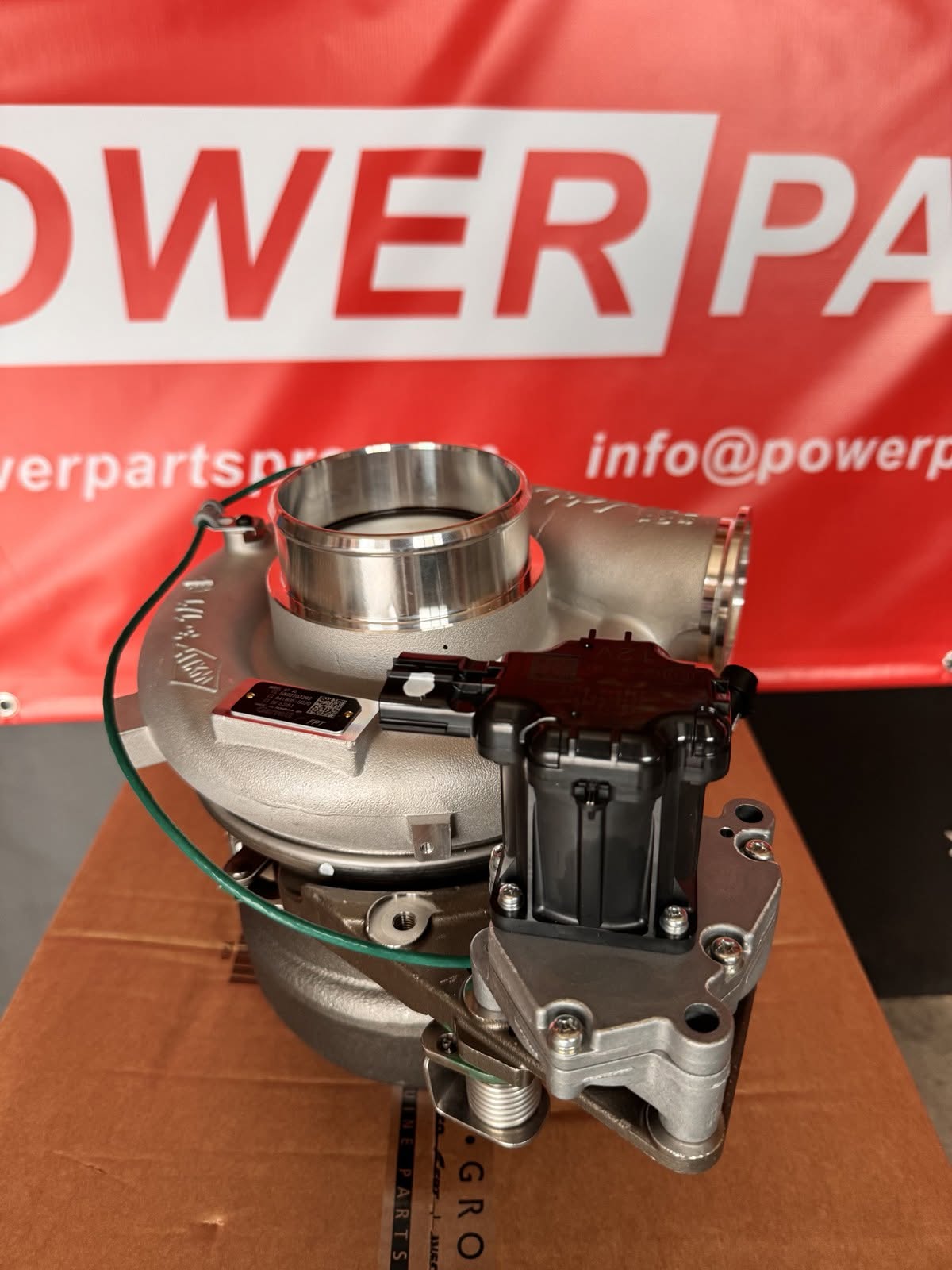 Turbocharger 5802703202 / 5801621755 with electronic actuator – Power Parts Pro stock