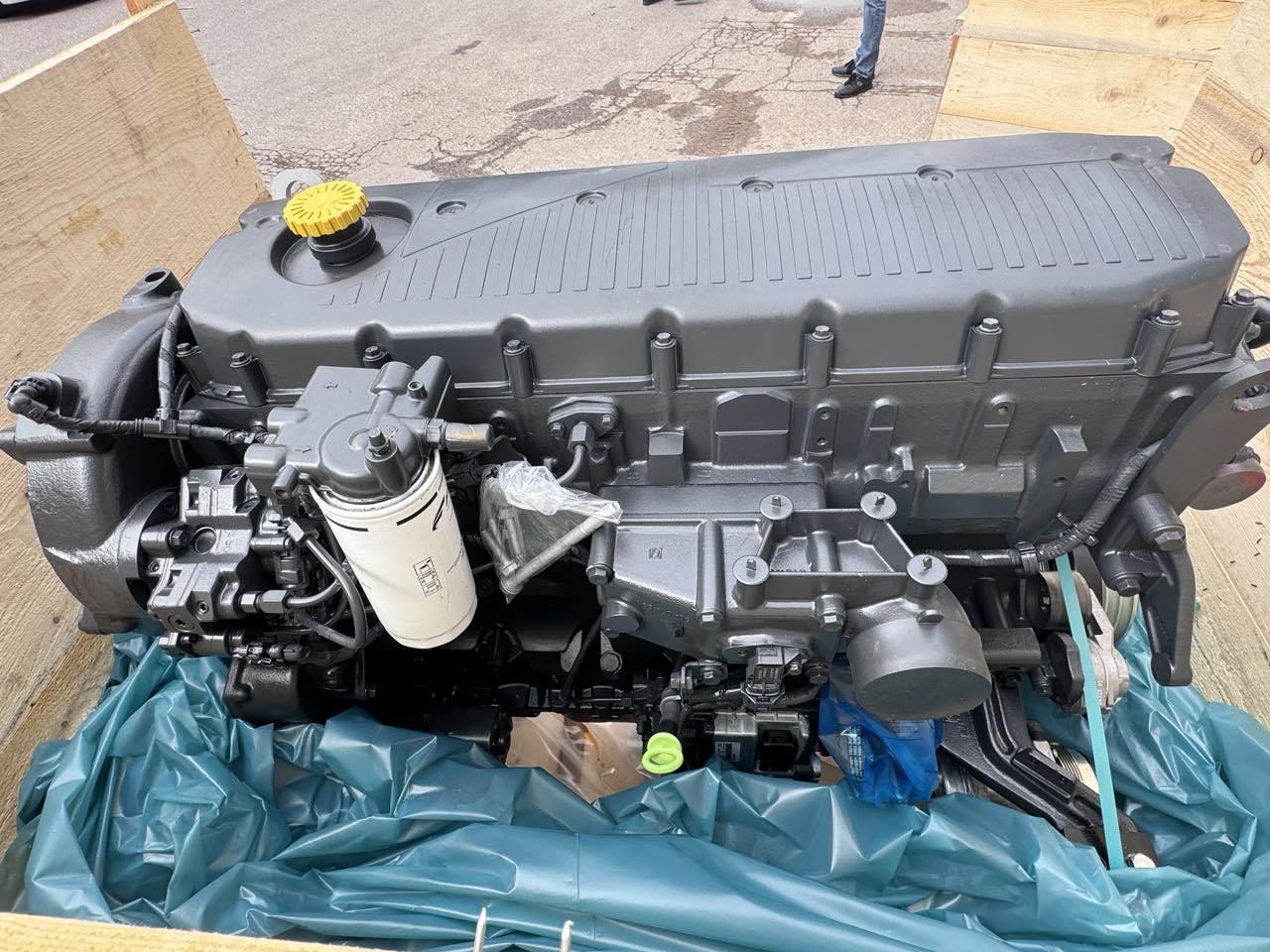F2CE9684 Cursor 9 Engine assy
