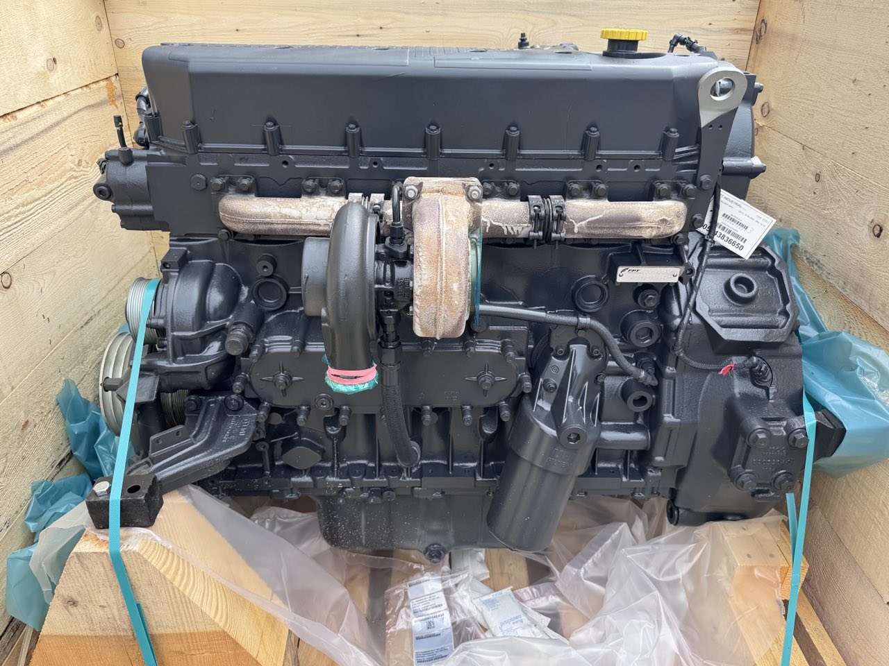 F2CE9684 Cursor 9 Engine assy